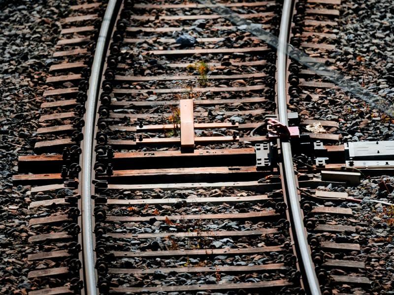 Optimisation of detection of the surface fatigue defects in the rail track